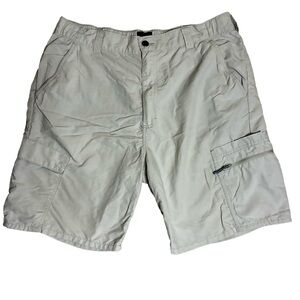 Wrangler Men’s Outdoor Performance Zip Cargo Shorts Size 36 Hiking Utility